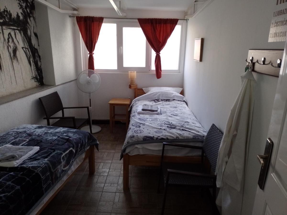 Trio Sobe Hotell Jajce Eksteriør bilde
